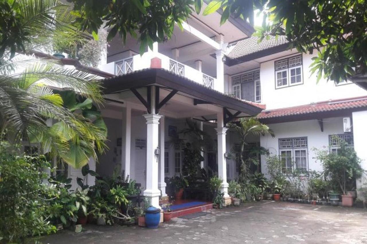 ماتارام Hotel Airlangga المظهر الخارجي الصورة
