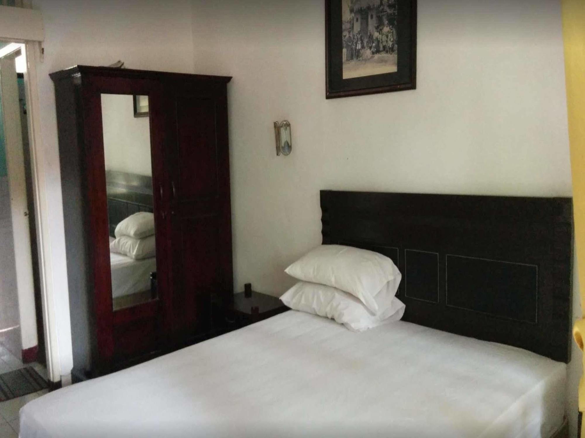 ماتارام Hotel Airlangga المظهر الخارجي الصورة